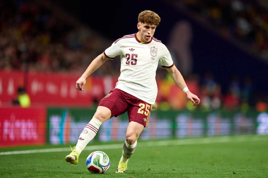 Victor Munoz, Osasuna and Spain player